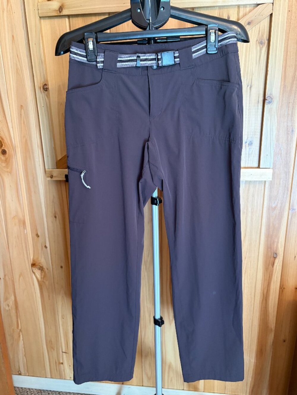 EMS Eastern Mountain Sports Womens Hiking Pants Charcoal Size 2 Short F19W1396